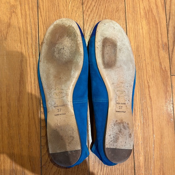 Prada flats - Picture 2 of 3